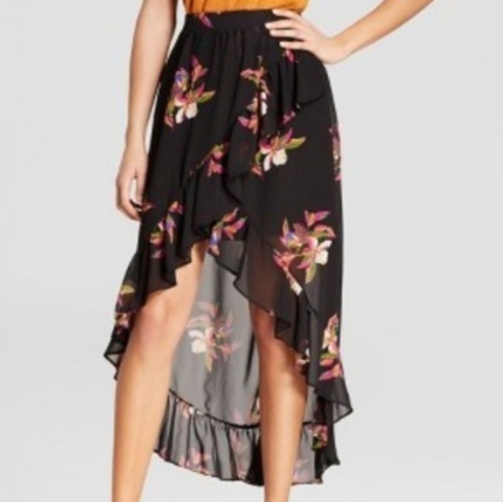 ** a•n•d e a w y Summer Floral Print Hi Low Skirt